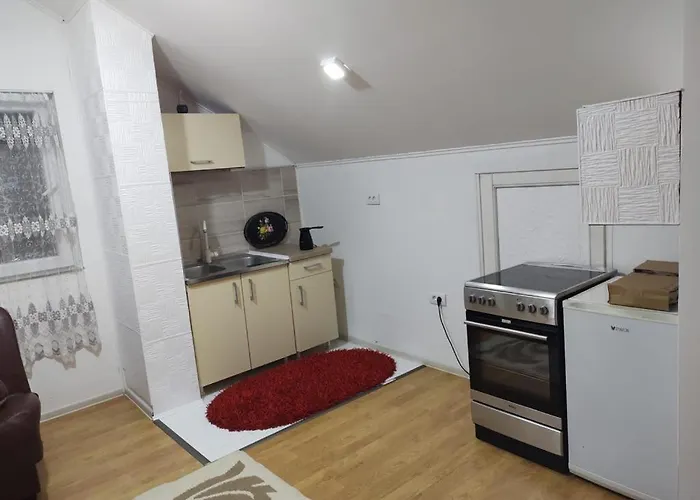 Lägenhet Jj Novi Pazar